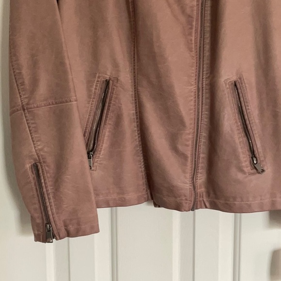 Pink Faux Leather Jacket NWT - Picture 4 of 6